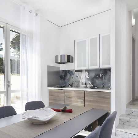 B&B Villa Genny A Pochi Passi Dal Mare Сан-Катальдо Экстерьер фото