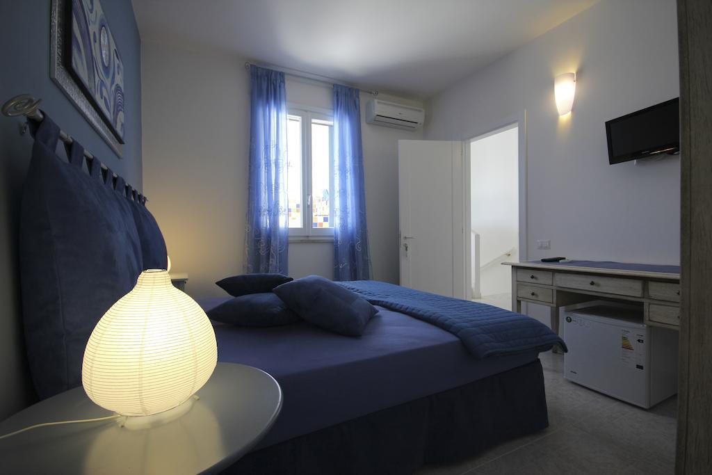 B&B Villa Genny A Pochi Passi Dal Mare Сан-Катальдо Экстерьер фото