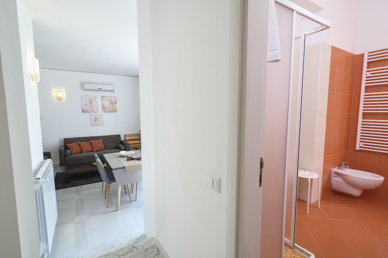 B&B Villa Genny A Pochi Passi Dal Mare Сан-Катальдо Экстерьер фото